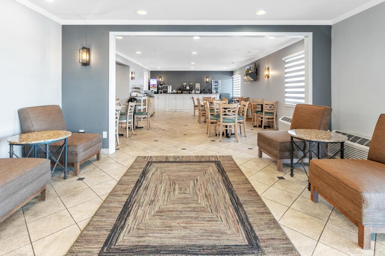 La Quinta Inn By Wyndham Cleveland Independence Εξωτερικό φωτογραφία